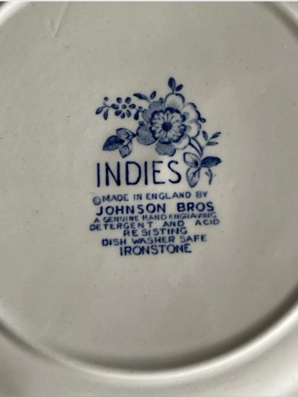 SET OF 2 VINTAGE JOHNSON BROTHERS INDIES IRONSIDE 6” SAUCERS - MADE IN ENGLAND